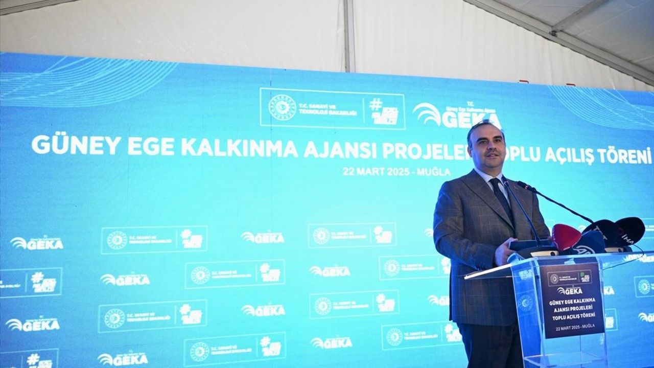 Bakan Kacır Muğla'da Türkiye'nin Yerli Üretim Gücüne Dikkat Çekti