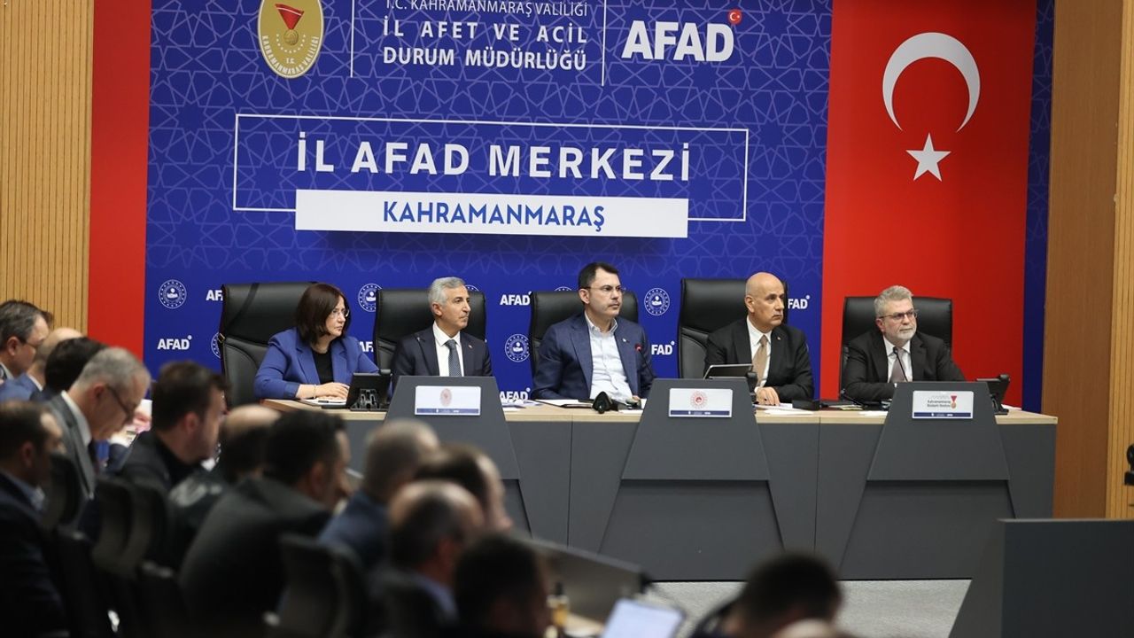 Bakan Kurum, Kahramanmaraş'ta Koordinasyon Toplantısı Düzenledi