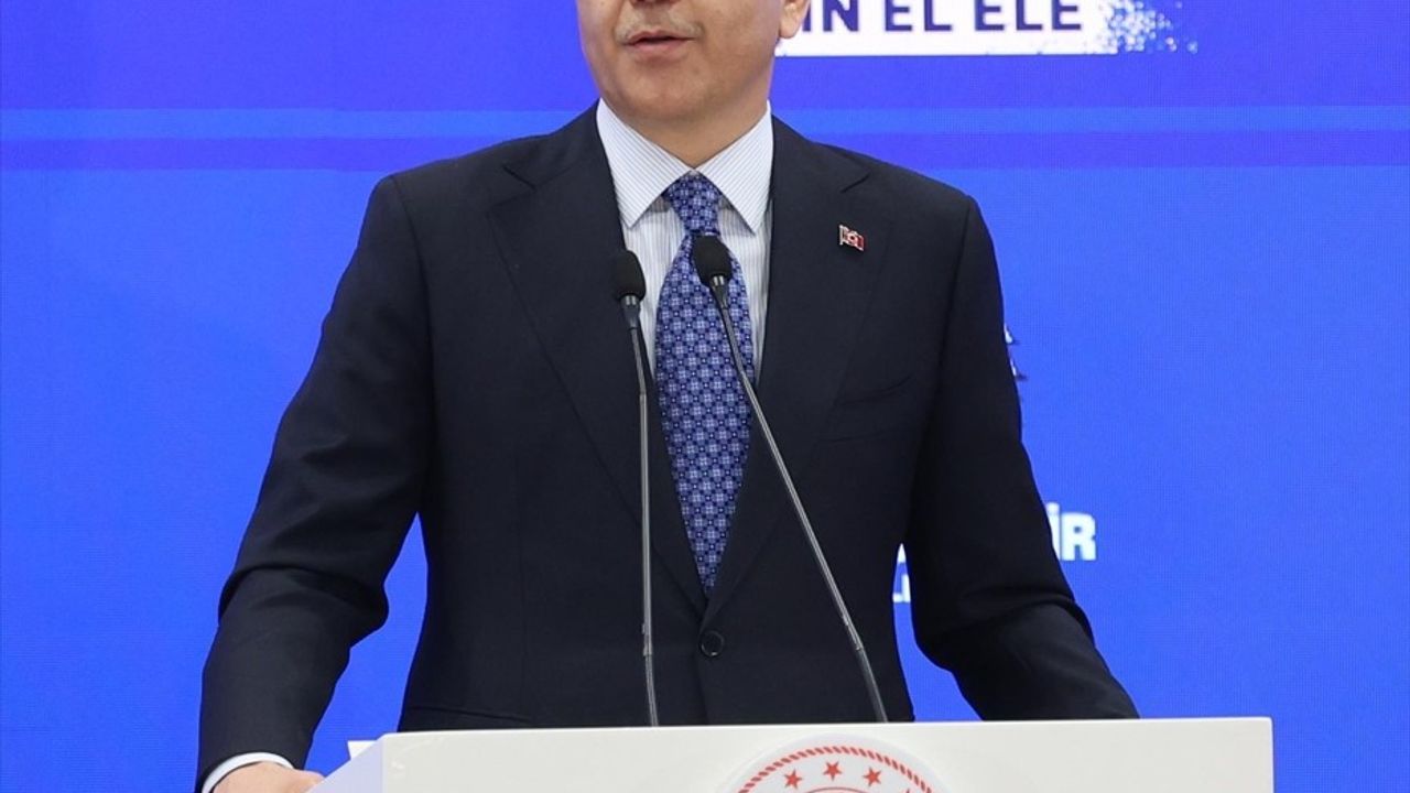 Bakan Yerlikaya'dan Gazze İçin El Ele İftarı: 'Filistin davası, insanlık vicdanının imtihanıdır'