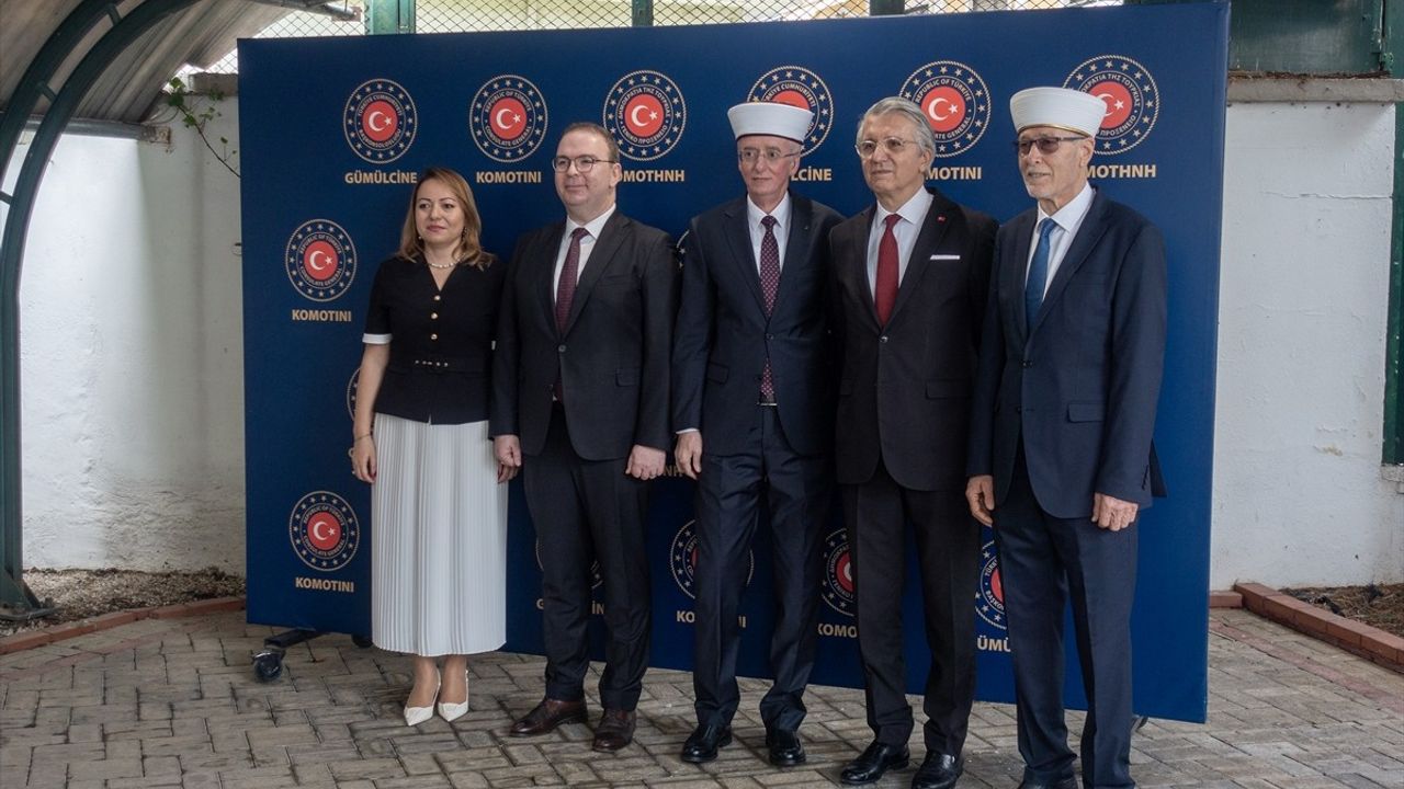 Batı Trakya'da Bayramlaşma Töreni Coşkuyla Gerçekleştirildi