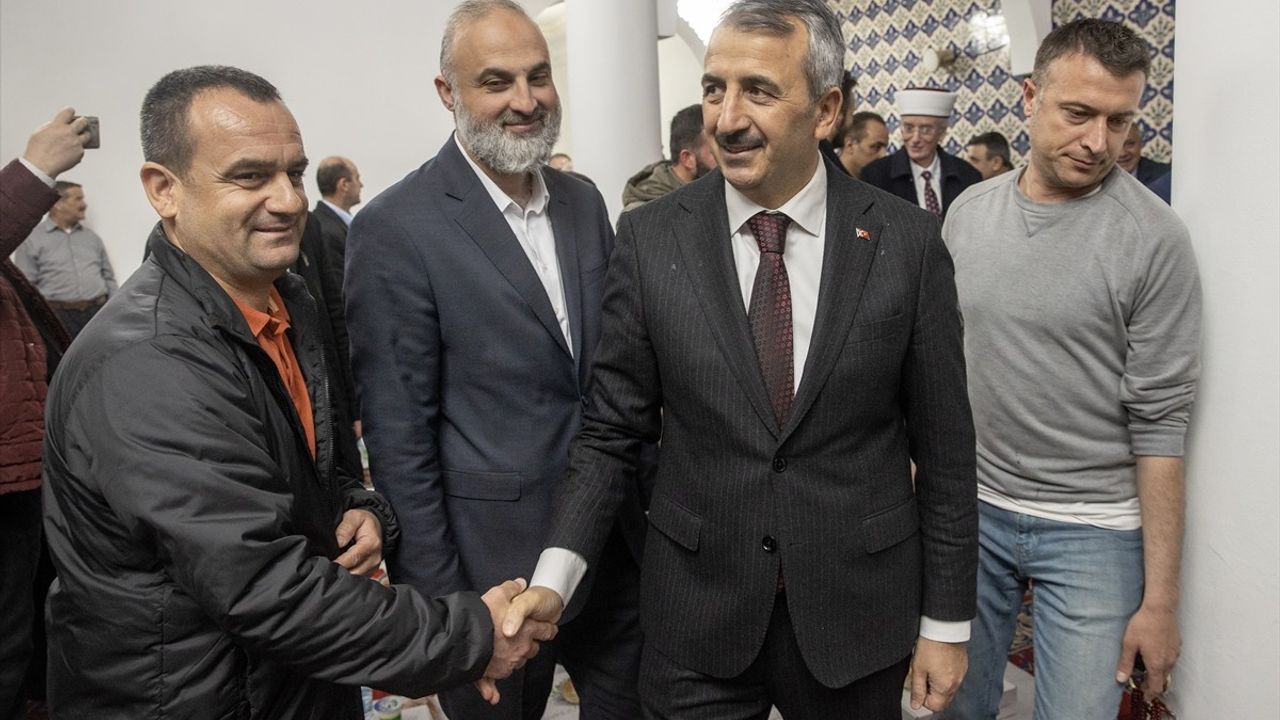 Batı Trakya'da Toplu İftar Programı Coşkuyla Gerçekleşti