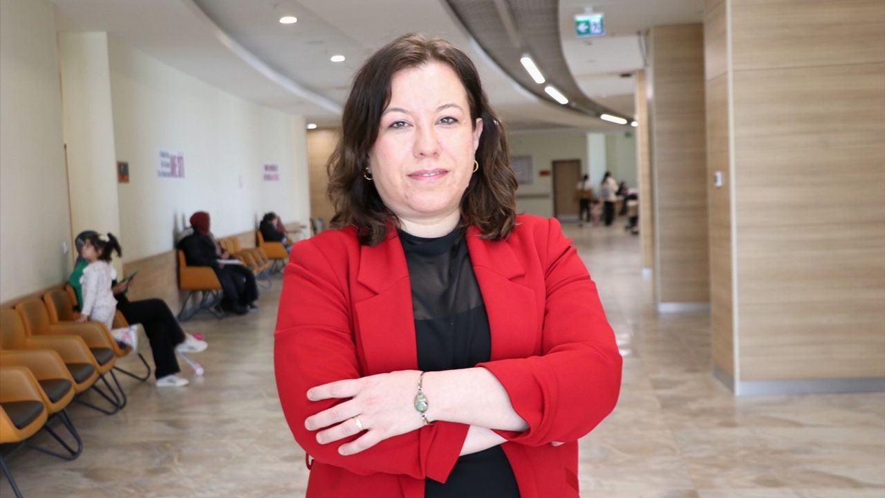 Bayramda Çocukların Sağlığı için Dikkatli Şeker Seçimi