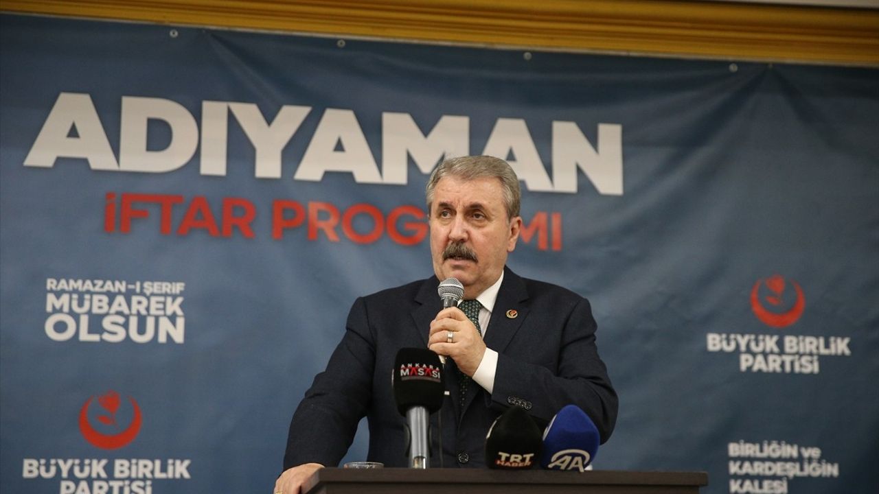 BBP Genel Başkanı Destici: PKK'nın Silah Bırakma Çağrısı Yokuşa Sürüyor