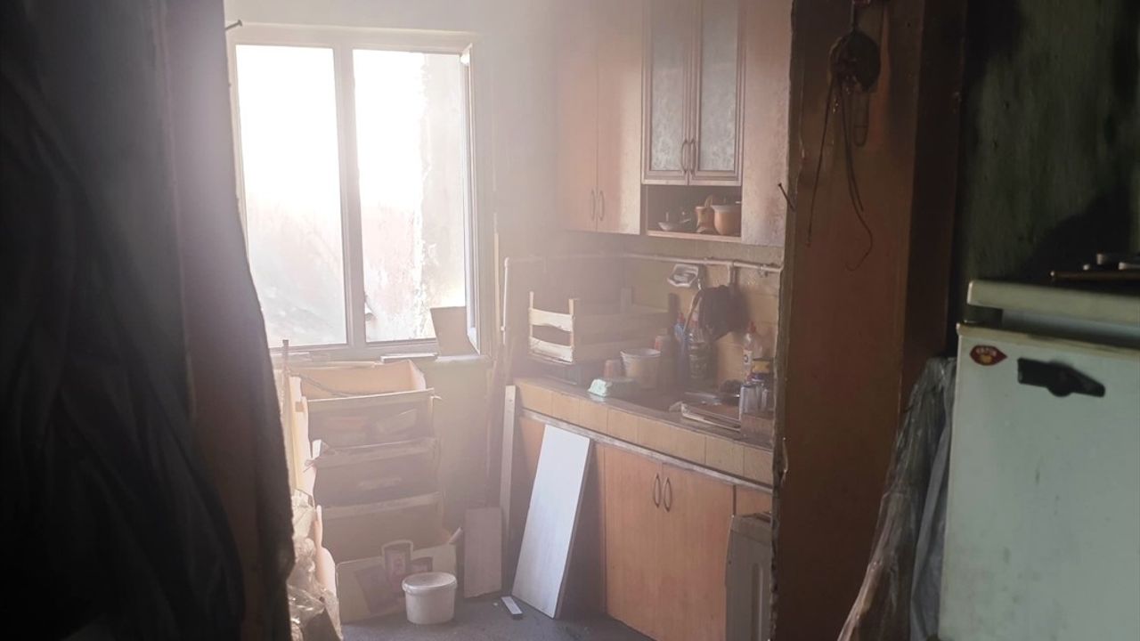 Bilecik'te Yangın: 1 Kişi Dumandan Etkilendi