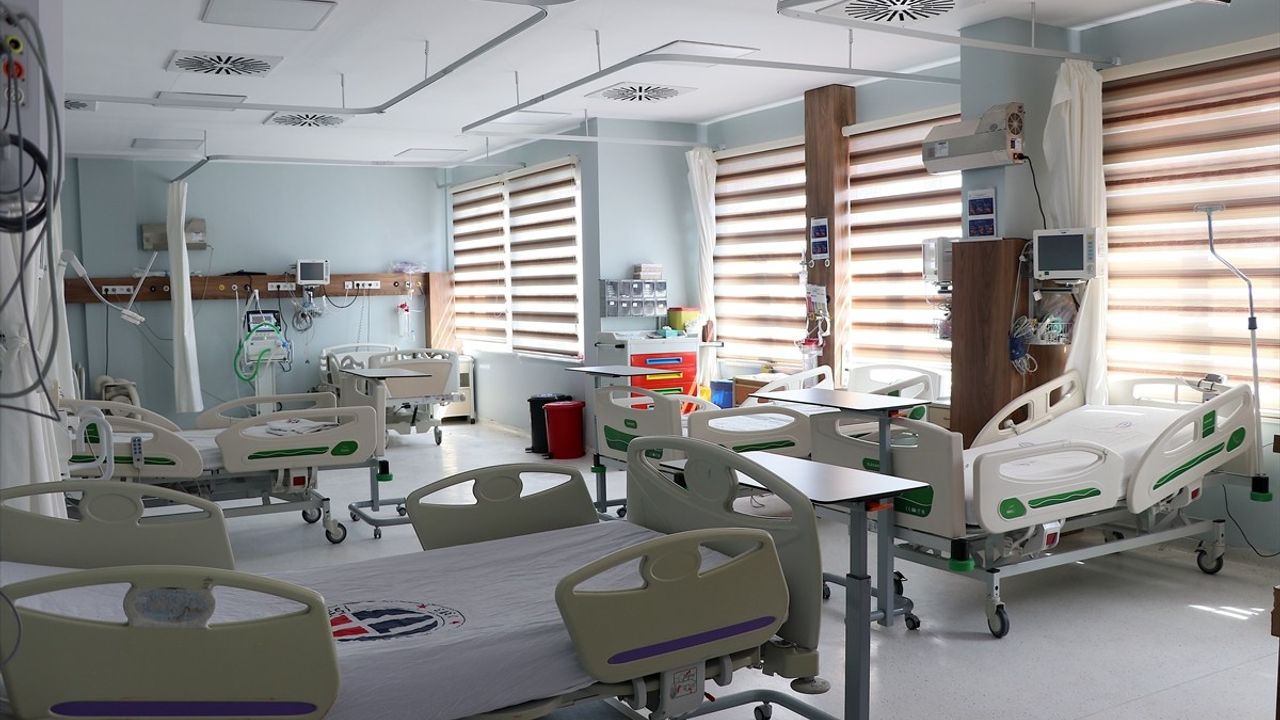 Böbrek Nakil Hastanesi'nde 2023'te 52 Nakil Gerçekleştirildi