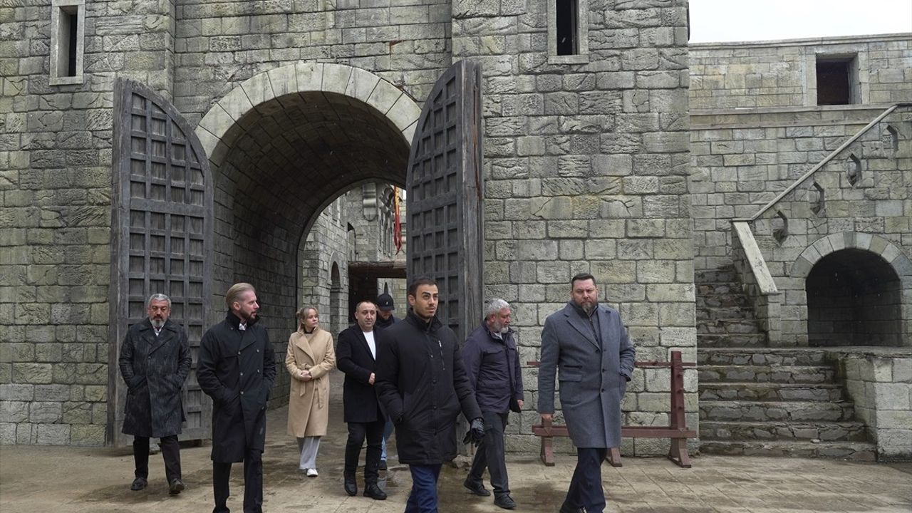 Bozdağ Film, Gazprom Media Holding ile Ortak Projeleri Görüştü