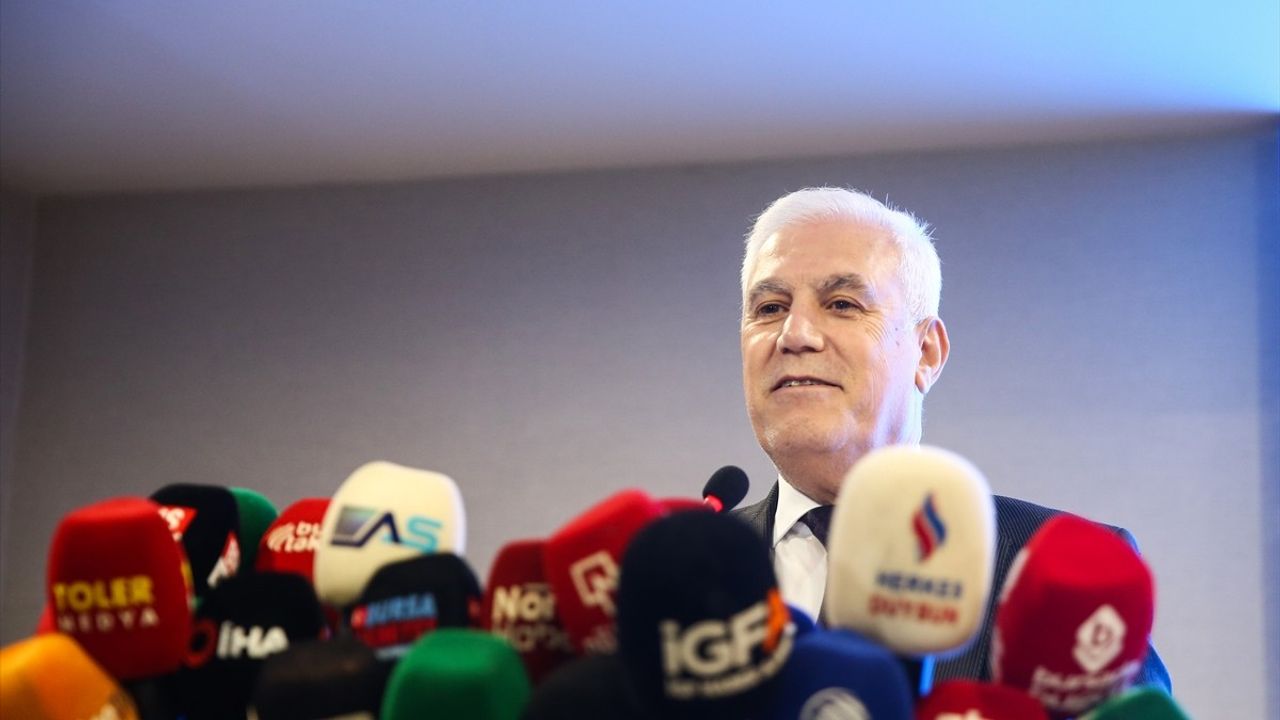 Bursa Büyükşehir Belediye Başkanı Bozbey'den Özgür Özel Ağırlama Masraflarıyla İlgili Açıklama