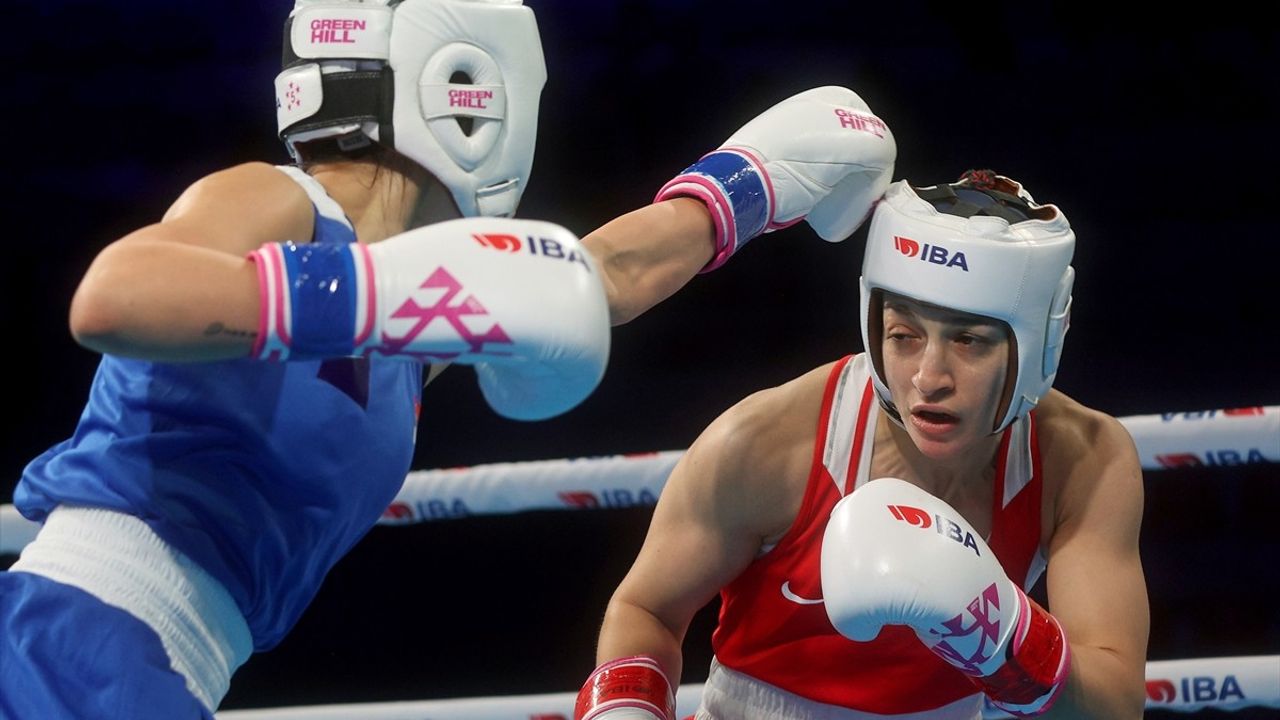 Buse Naz Çakıroğlu, Kadınlar Dünya Boks Şampiyonası'nda Finale Yükseldi