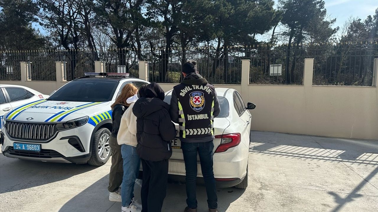 Çekmeköy'de Motosiklet Yolculuğuna Cezayı Kestiler