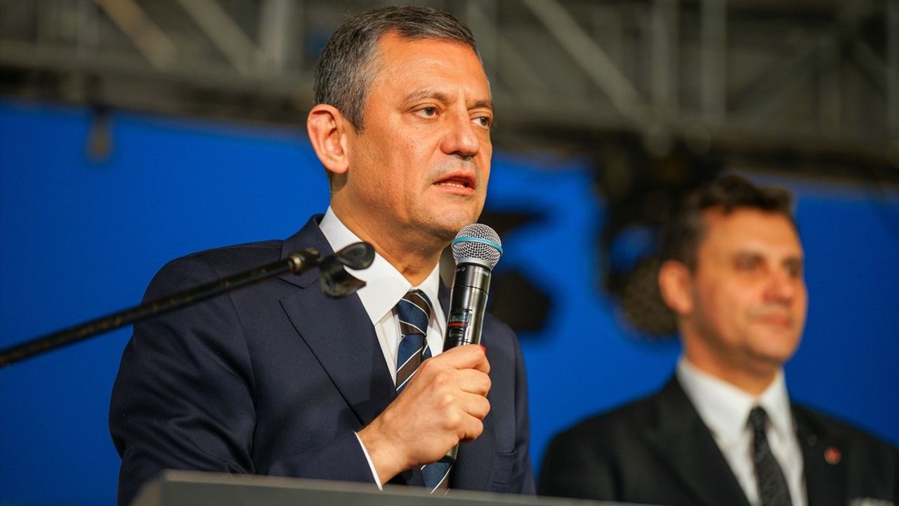 CHP Genel Başkanı Özel’den Filistin Desteği: "Filistin’in Yanında Olmaya Devam Edeceğiz"