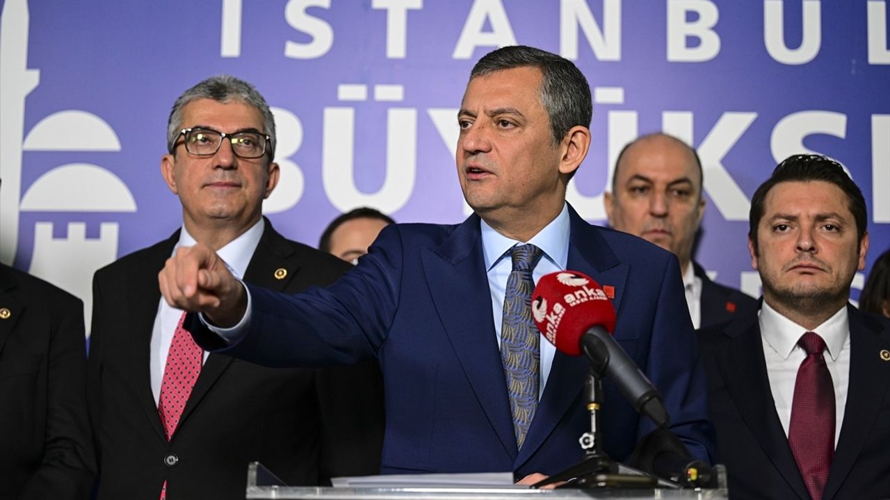 CHP Genel Başkanı Özel: İBB İhalelerinde Ekrem İmamoğlu'nun İmzası Yok