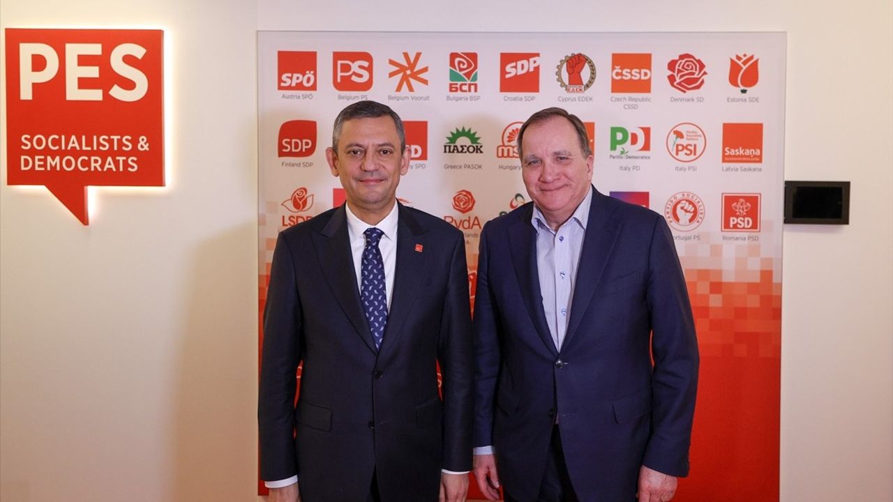 CHP Genel Başkanı Özgür Özel Brüksel'de AB Yetkilileriyle Görüştü