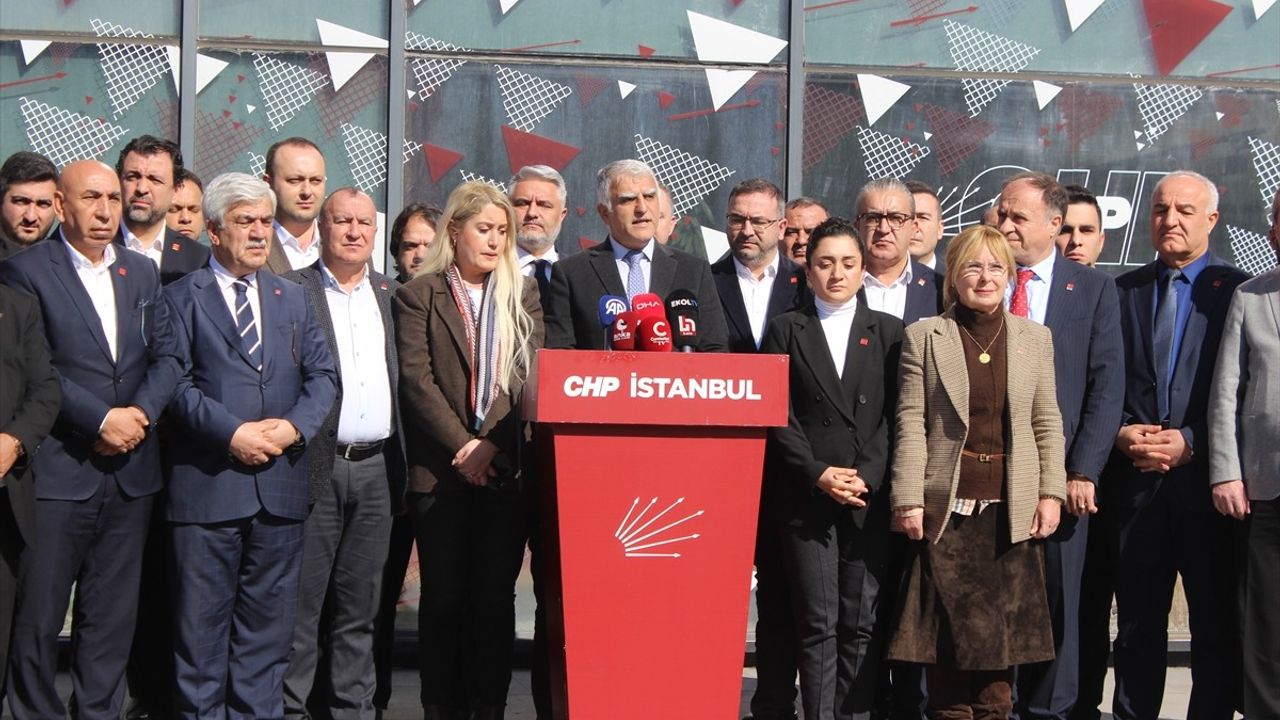 CHP İlçe Başkanları, Özgür Çelik'e Destek Açıklaması Yaptı