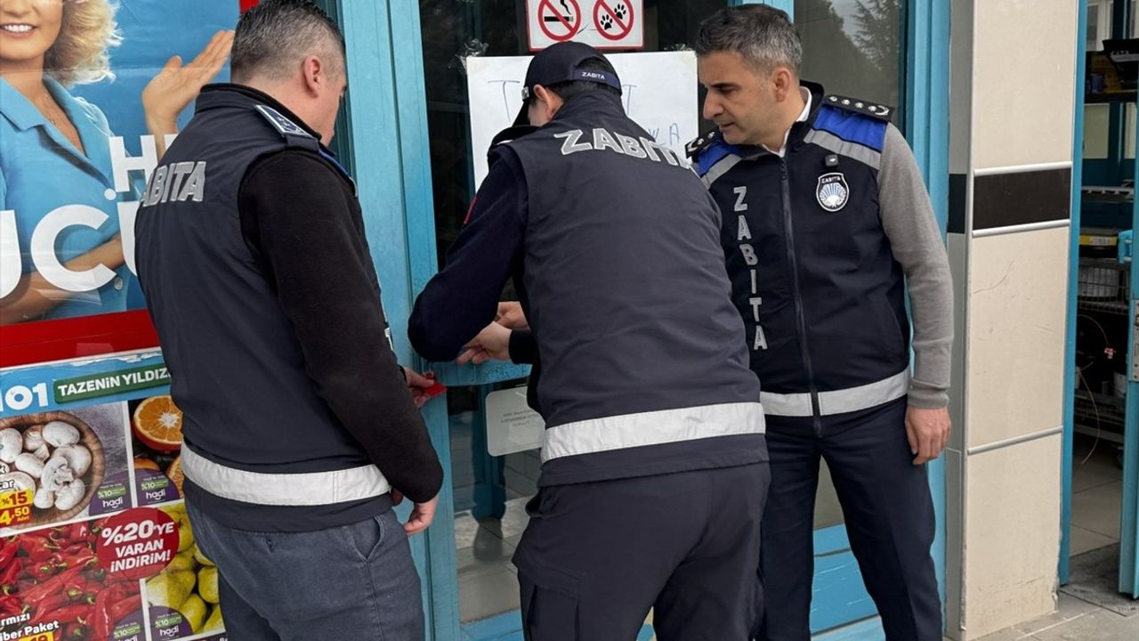 Çorum'da Son Kullanma Tarihi Geçmiş Ürün Satan Market Kapatıldı