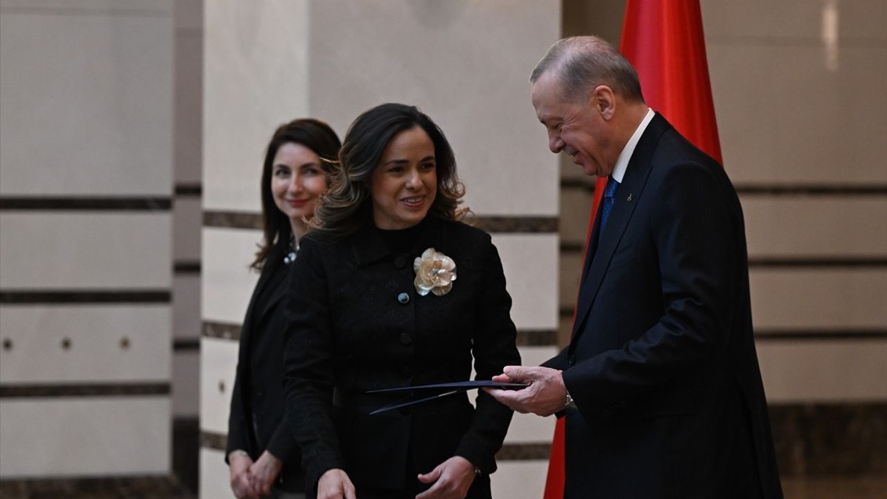 Cumhurbaşkanı Erdoğan'a Yeni Büyükelçilerden Güven Mektubu