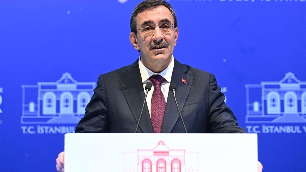 Cumhurbaşkanı Yardımcısı Yılmaz, Şehit Aileleri ve Gazilerle İftar Buluşması'nda Terörsüz Türkiye Vurgusu