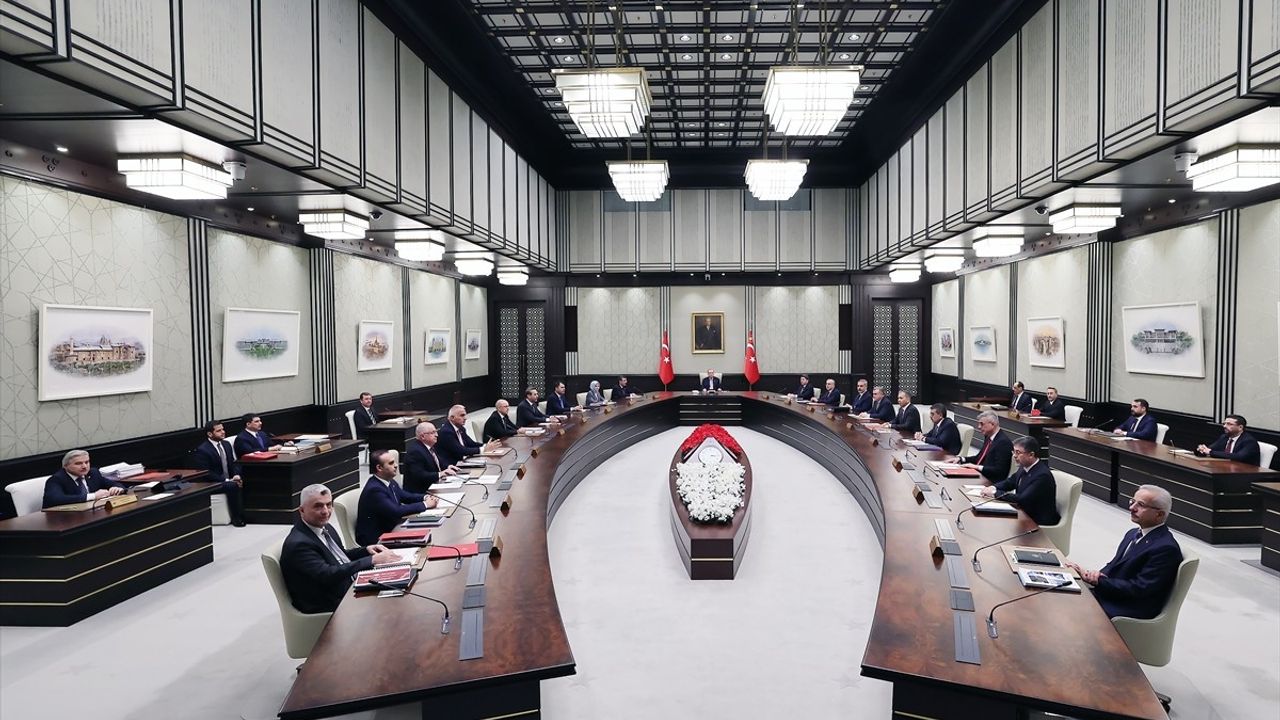 Cumhurbaşkanlığı Kabinesi Kritik Toplantısını Gerçekleştirdi