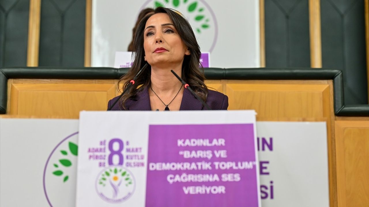 DEM Parti Lideri Oruç'tan Silah Bırakma Çağrısı ve Kadın Hakları Vurgusu