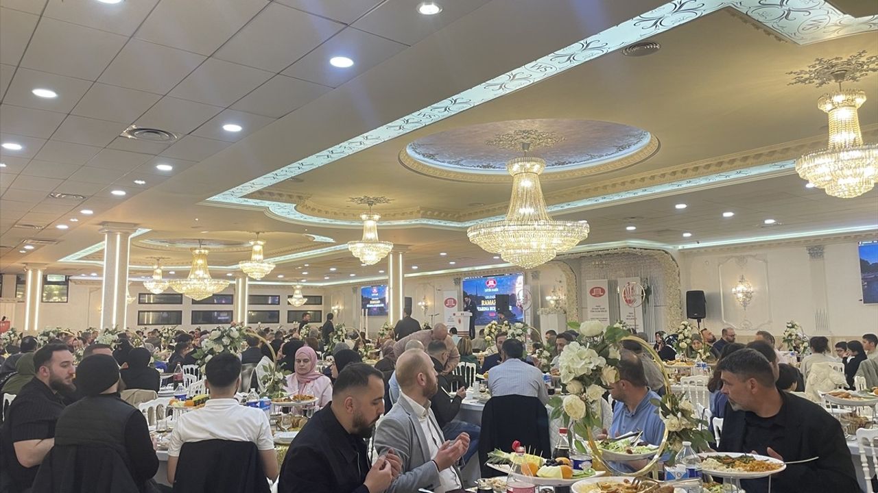 DİTİB Paris 4. Geleneksel İftar Programı Coşkuyla Gerçekleşti