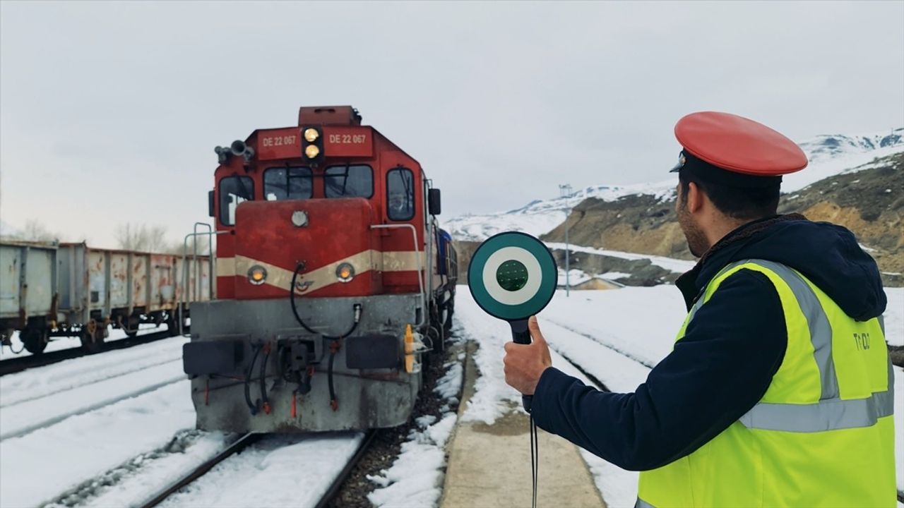 Doğu Ekspresi: Karlı Ovalarda Masalsı Yolculuk