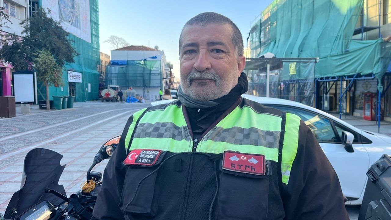 Edirne'de Boğazına Leblebi Kaçan Çocuğa İlk Yardım