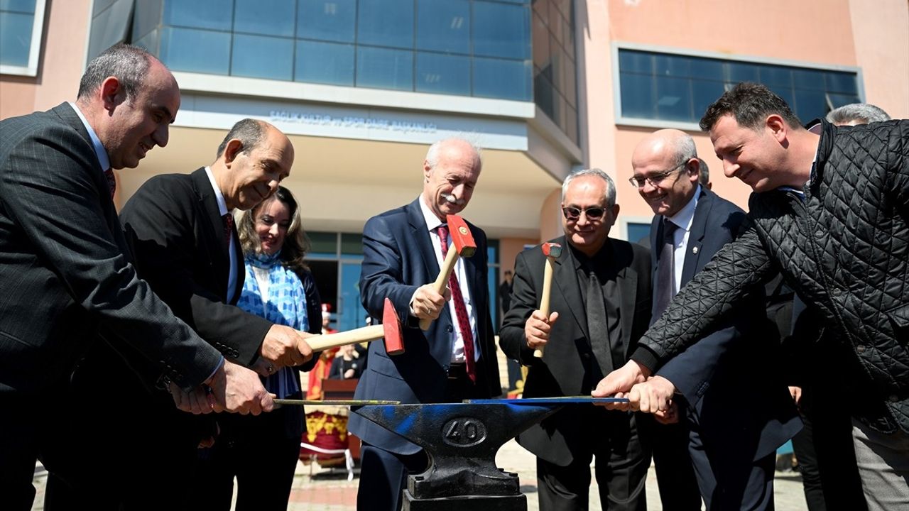 Edirne'de Coşkulu Nevruz Bayramı Kutlaması