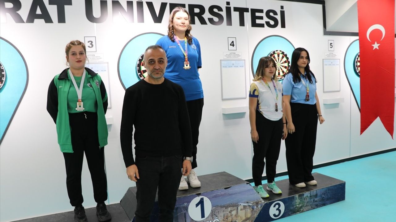 Elazığ'da Ünilig Dart Türkiye Şampiyonası Tamamlandı