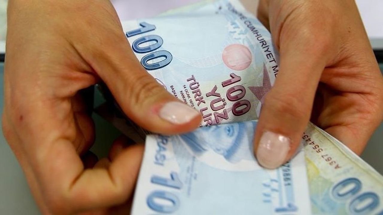 Emeklilere Aylık 3.000 TL Sosyal Destek Müjdesi