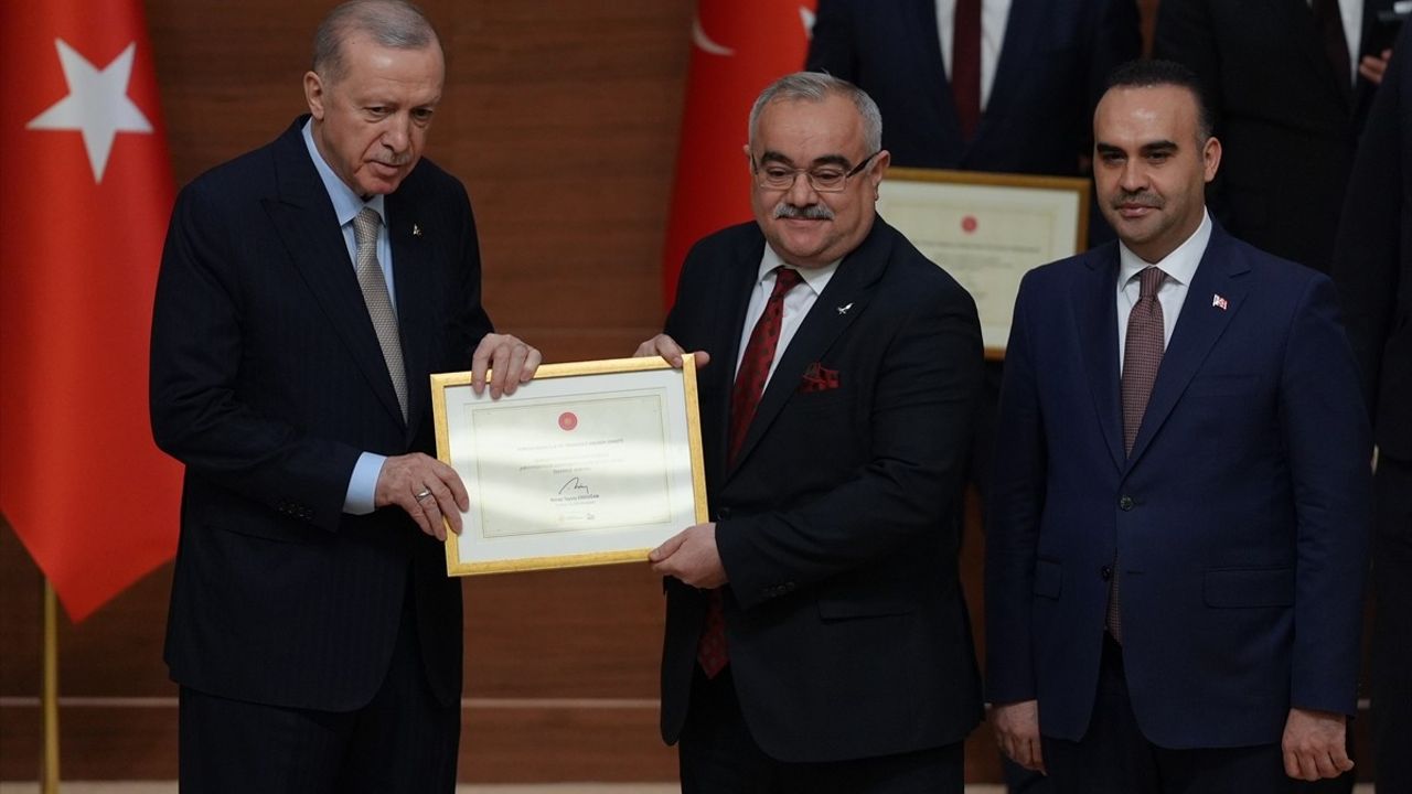 Erdoğan, 2030 Sanayi ve Teknoloji Stratejisi'ni Tanıttı: KAAN Uçağı Seri Üretime Geçiyor