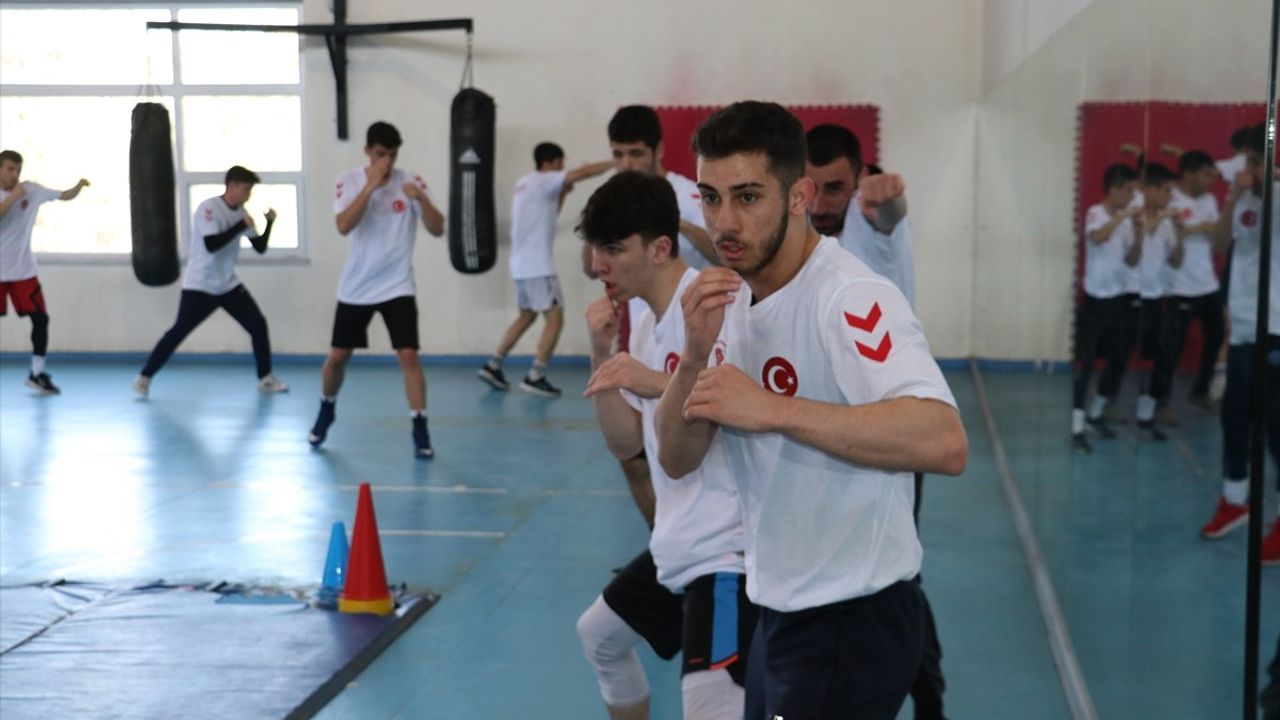 Erkek Boks Milli Takımı Kastamonu'da Hazırlıklarını Sürdürüyor