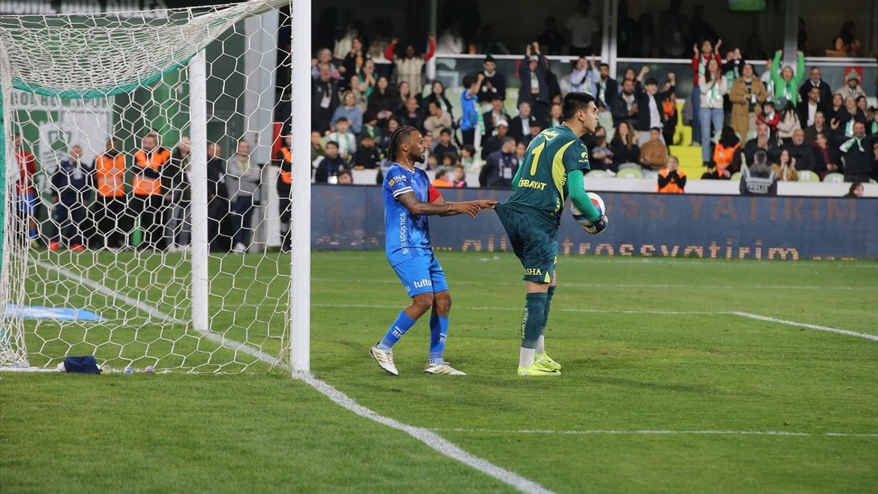 Fenerbahçe, Sipay Bodrum FK'yi 4-2 Geçti