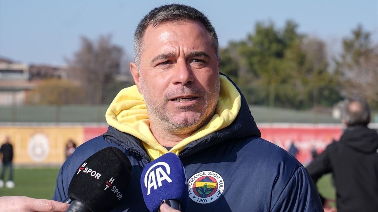 Fenerbahçe Teknik Direktörü Bozkaya: 'Sezon Sonunda İstediğimiz Hedefe Ulaşacağız'