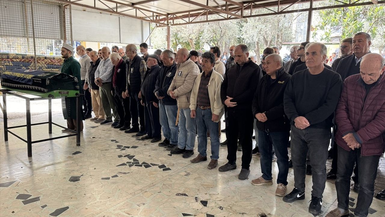 Gazeteci Sencer Güneşsoy Marmaris'te Son Yolculuğuna Uğurlandı