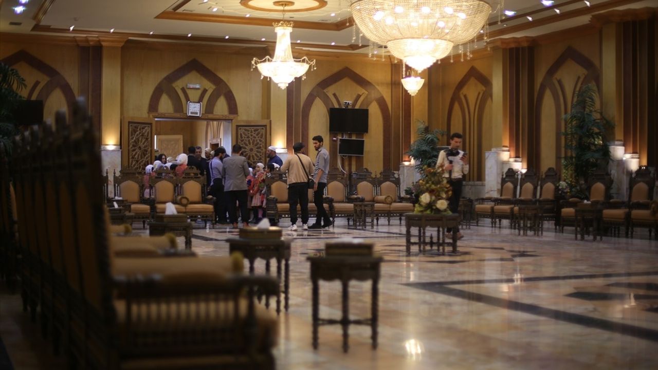 Halep Uluslararası Havalimanı Yeniden Hizmete Açıldı