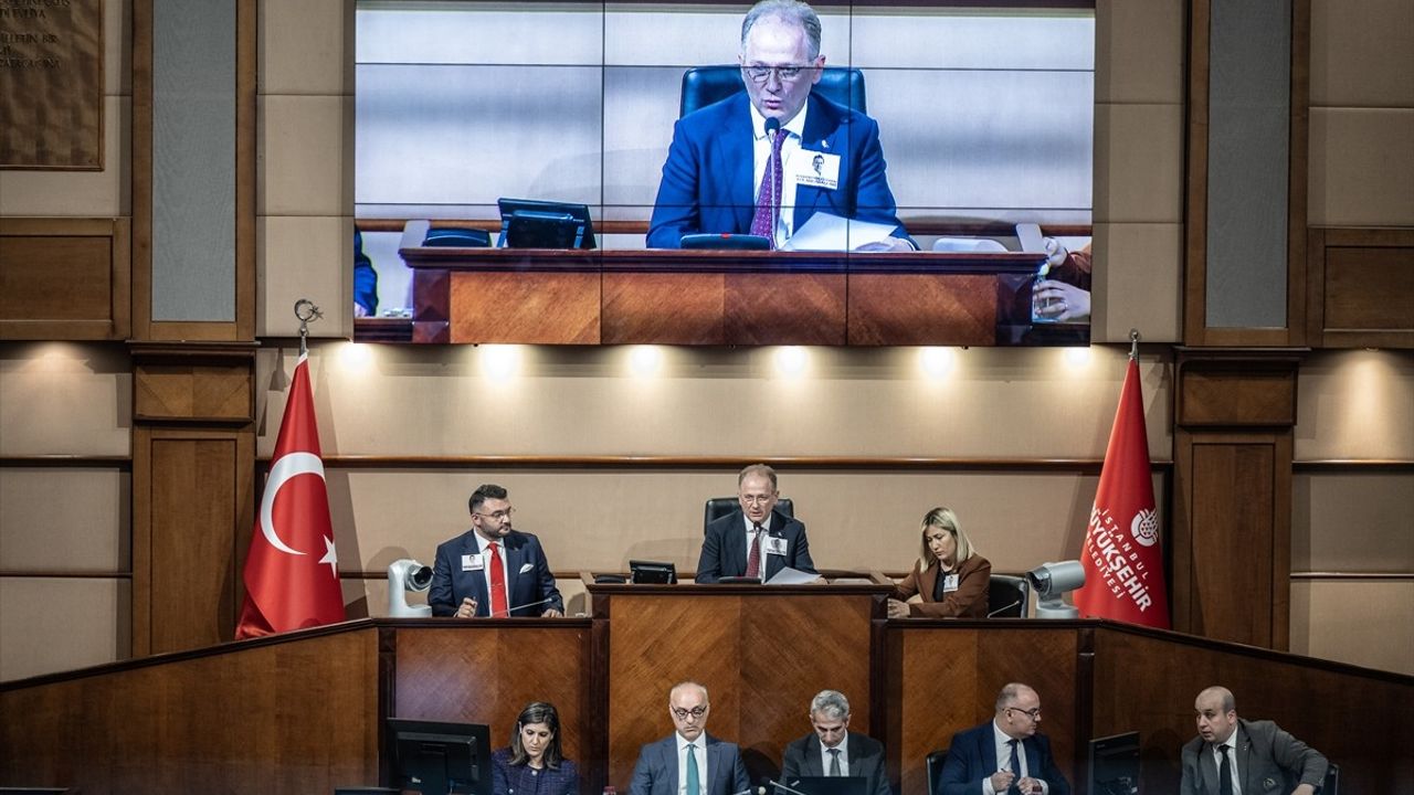 İBB Başkan Vekilliğine Nuri Aslan Seçildi