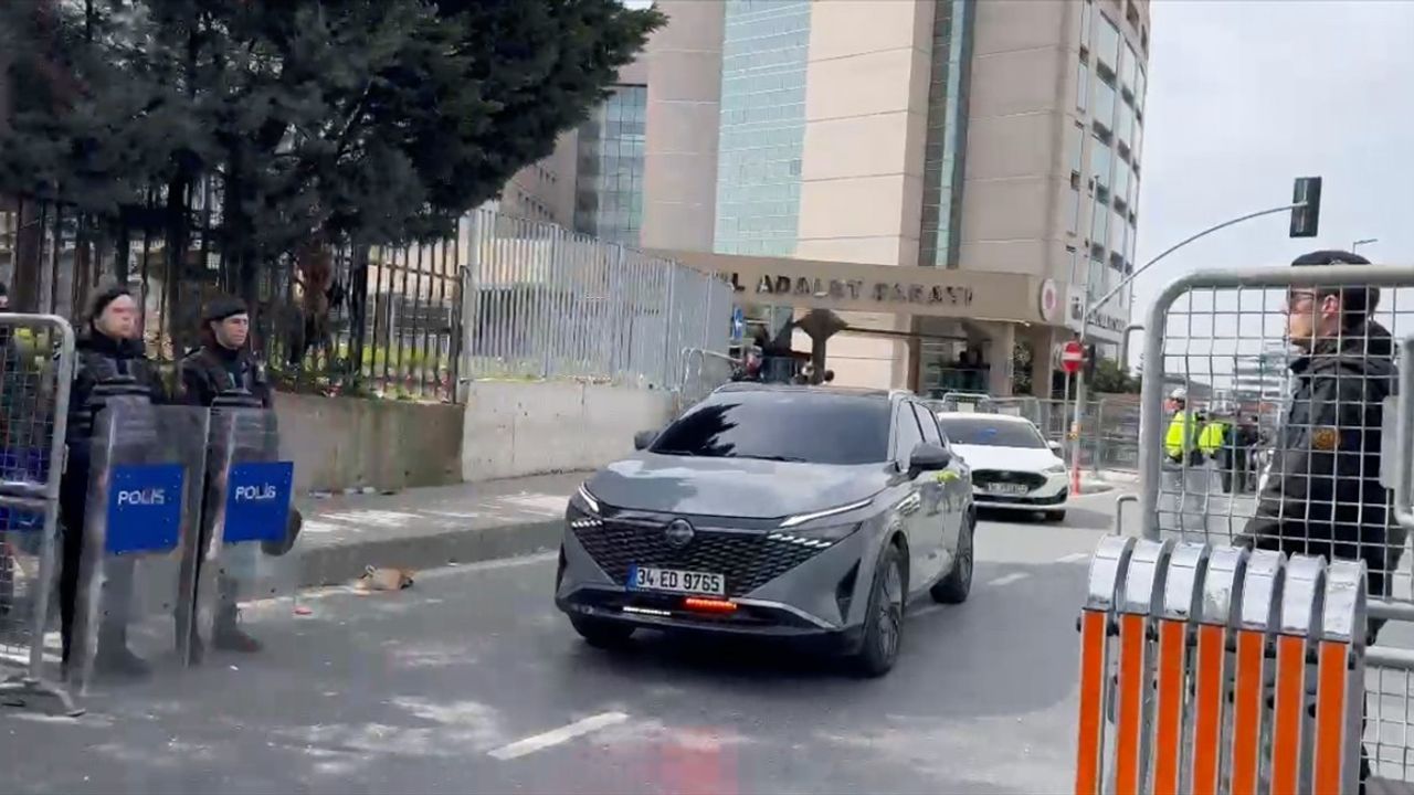 İBB Başkanı Ekrem İmamoğlu ve 50 Şüpheli Tutuklandı