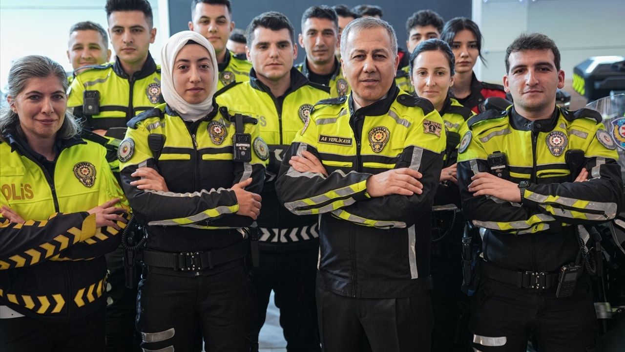 İçişleri Bakanı Yerlikaya'nın Motosiklet Kazalarını Önlemek İçin Yeni Eylem Planı