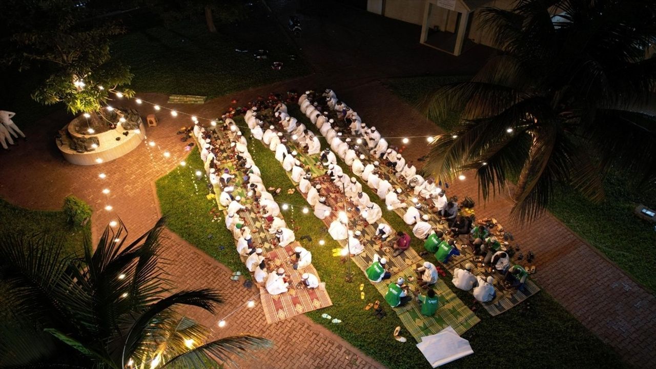 İDDEF, 12 Bini Aşkın Öğrencisiyle Ramazanın Bereketini Yaşatıyor