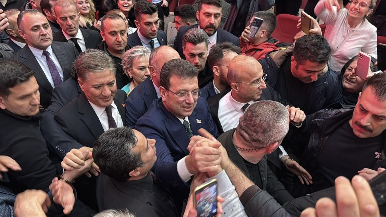 İmamoğlu: '23 Mart'ta CHP ile Türkiye'de Siyaset Yeniden Şekillenecek'
