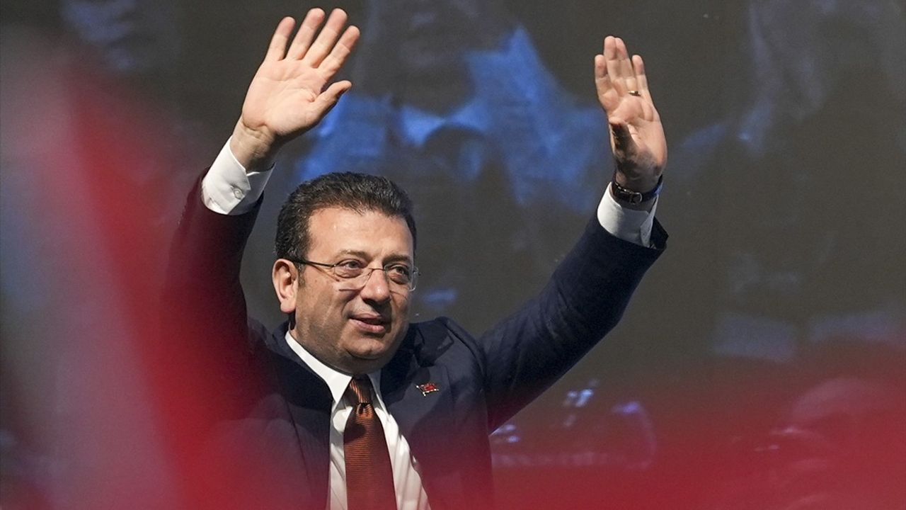 İmamoğlu Ankara'da Partililere Seslendi: 'Herkesi Kucaklayacağız'