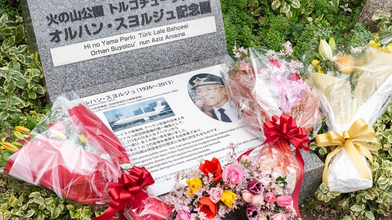 İran'da Mahsur Kalan Japonların Kurtarılmasının 40. Yılı Törenle Kutlandı