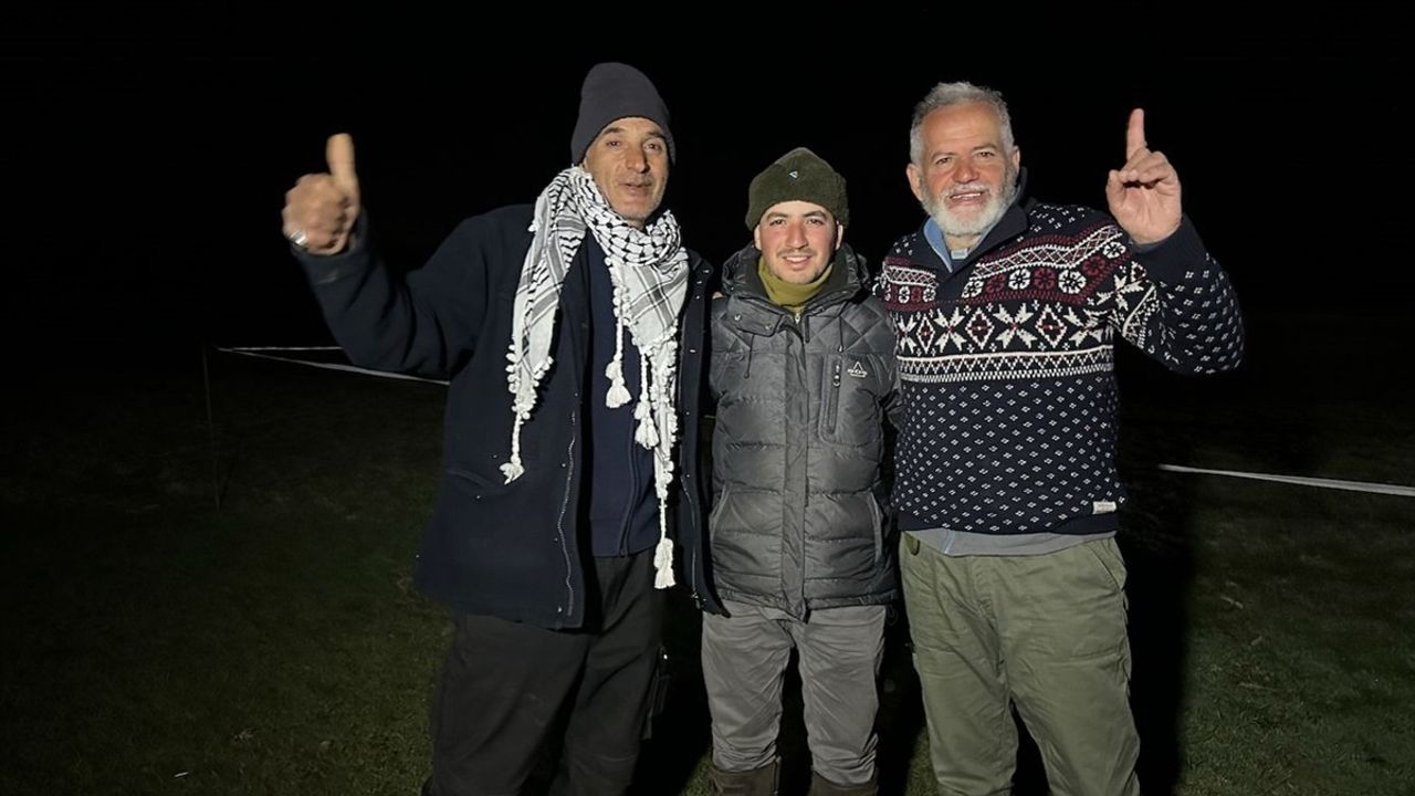 İspanyol Hacı Adayları Tekirdağ'da Mola Verdi