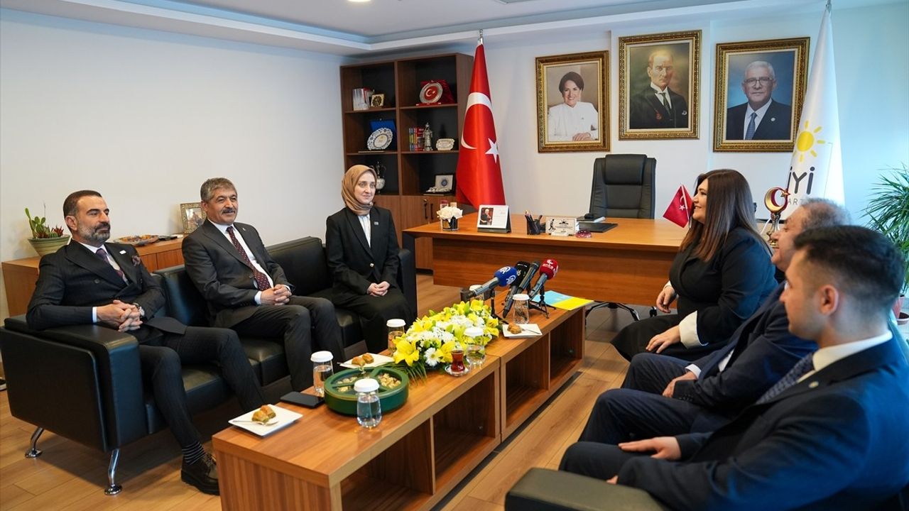 İYİ Parti'de Siyasi Partiler Arası Ramazan Bayramlaşması