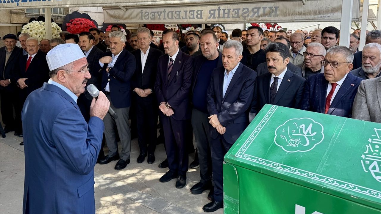 İzmir Valisi Süleyman Elban'ın Babası Ahmet Elban Son Yolculuğuna Uğurlandı