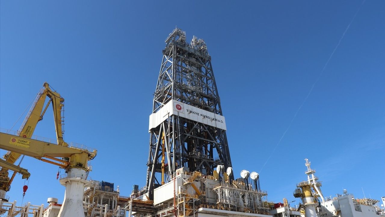 Kadın Mühendisler Türkiye'nin Enerji Bağımsızlığına Katkı Sağlıyor