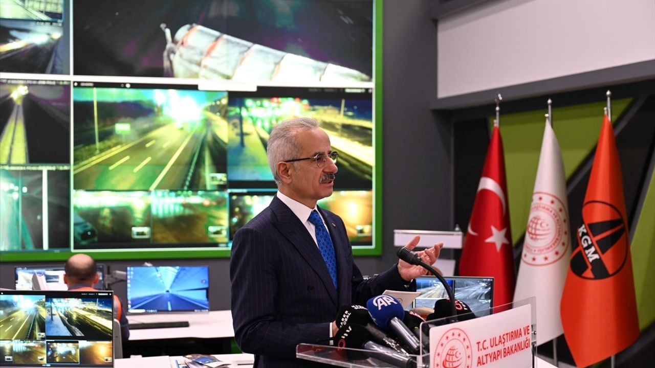 Kara Yolları Bayram Tatiline Hazır: Yoğunluğa Karşı Tüm Tedbirler Alındı