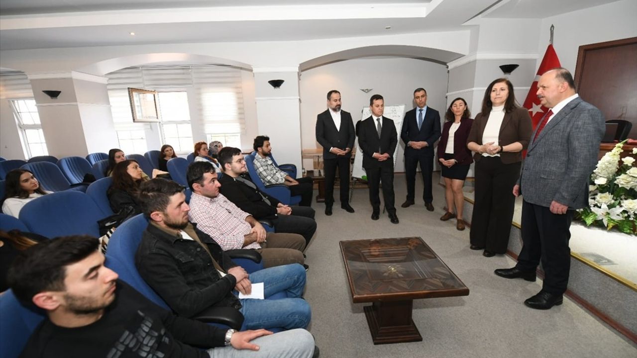 Kastamonu Valisi Dallı'dan Nitelikli İşgücü Yetiştirme Programı'na Ziyaret