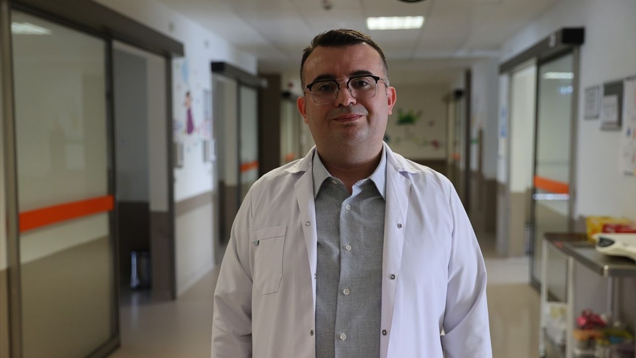 Kayseri Şehir Hastanesi'nde Çocuklara Şefkat ve Şifa Eli
