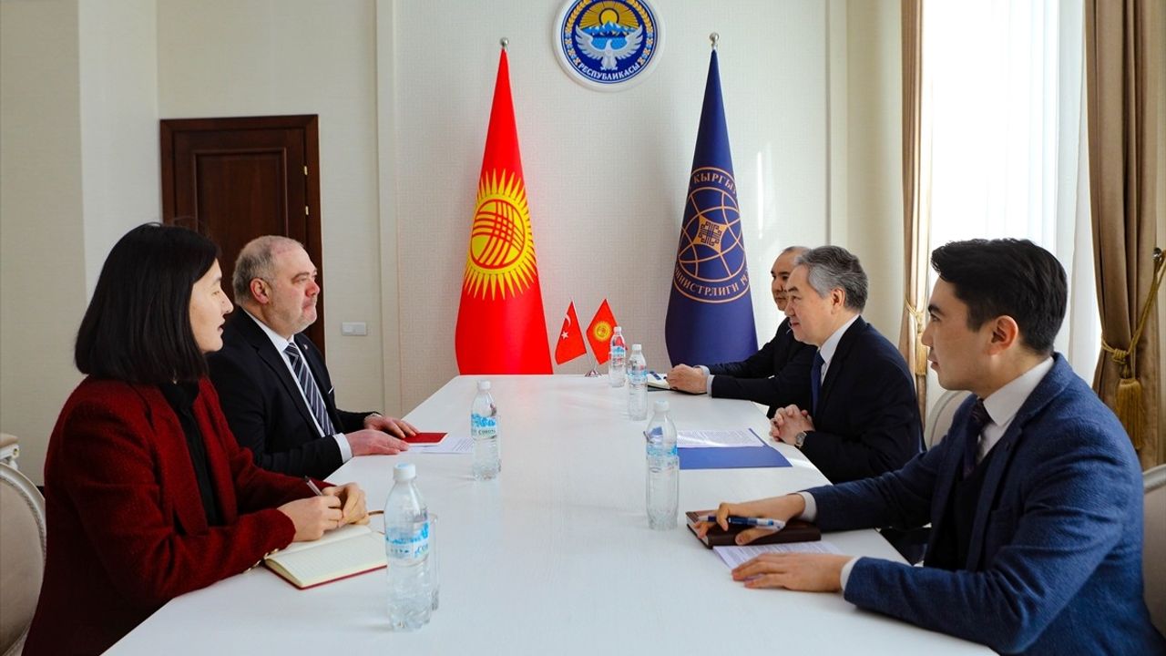 Kırgızistan Dışişleri Bakanı: "Türkiye ile Kardeşlik Önceliğimizdir"