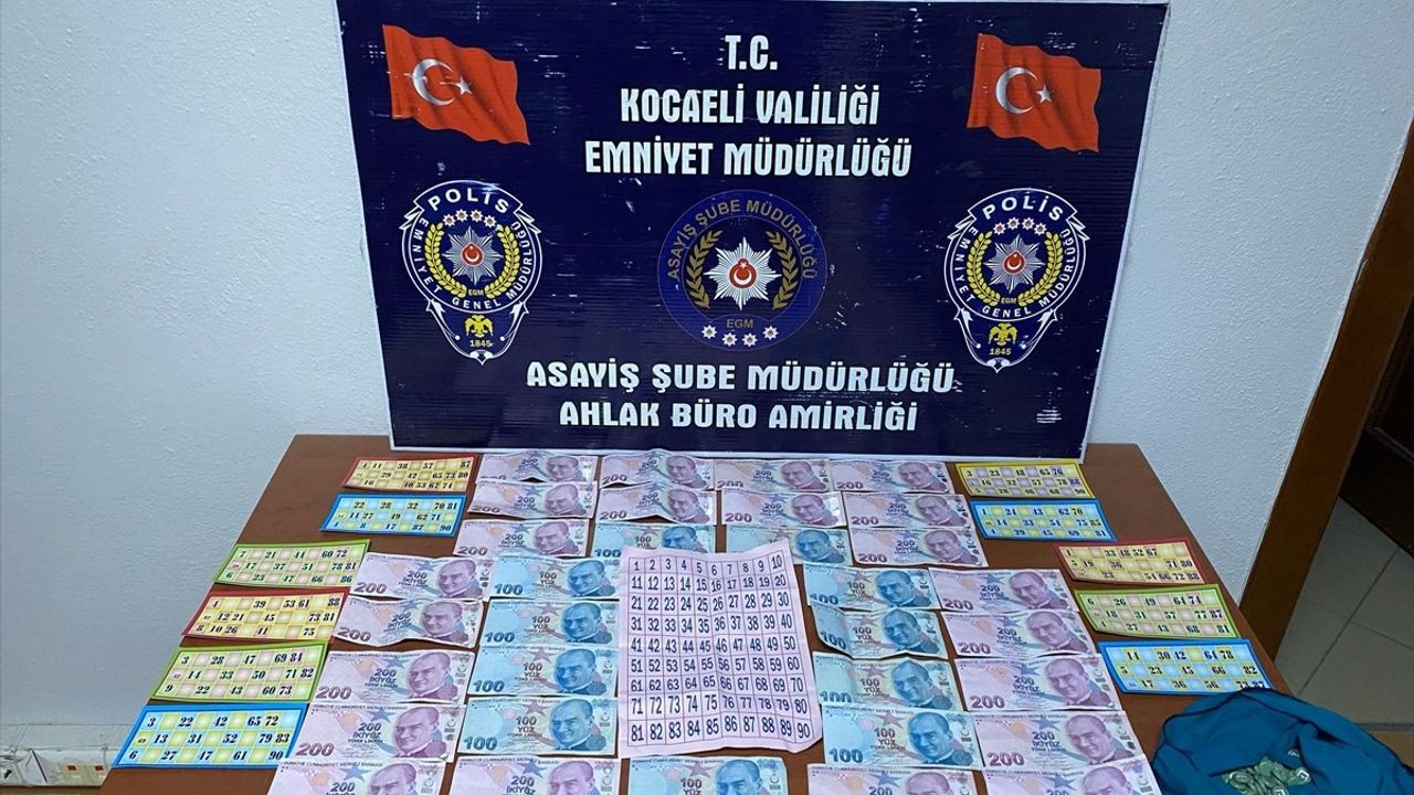 Kocaeli Kartepe'de Kumar Oynayan 7 Kişiye 64.729 TL Ceza